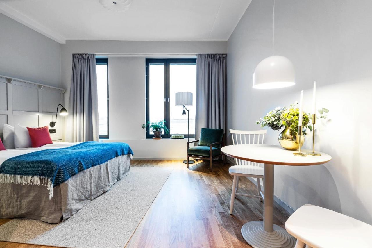 Biz Apartment Bromma Stockholm Eksteriør billede A room at the hotel